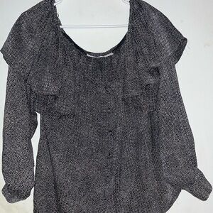 Anne Klein 100% silk Black and White Patterned Blouse medium